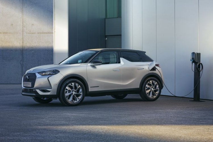 Configurez et commandez votre DS 3 CROSSBACK E-TENSE en ligne