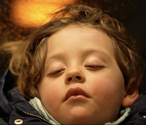 Un enfant endormi