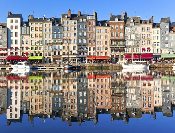 Port de Honfleur, Normandie, France.