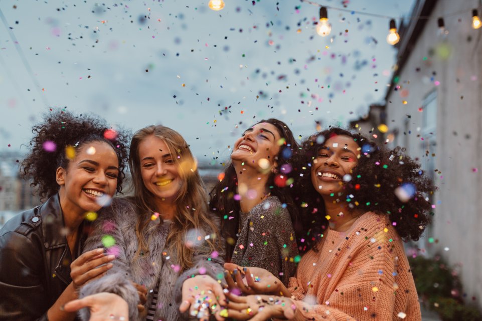 Faire la fête entre amis 