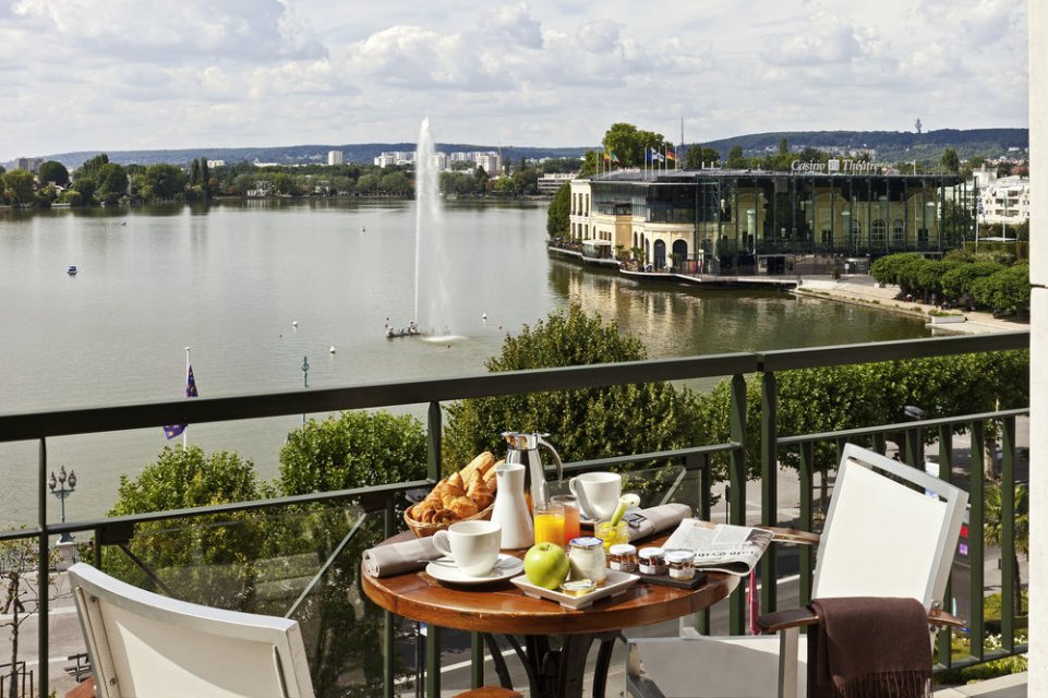 Hôtel du Lac 