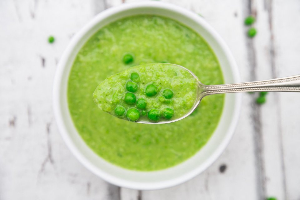 soupe - assiette - restaurant - petit pois 