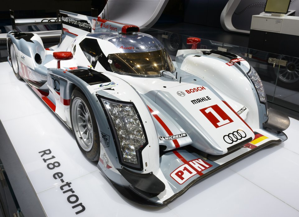 Les amateurs de formule 1 se réjouiront devant ce modèle exposé au musée des 24 h du Mans