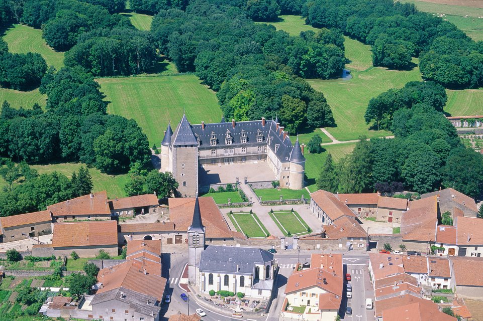 Le château de Fléville
