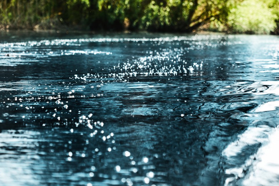 eau