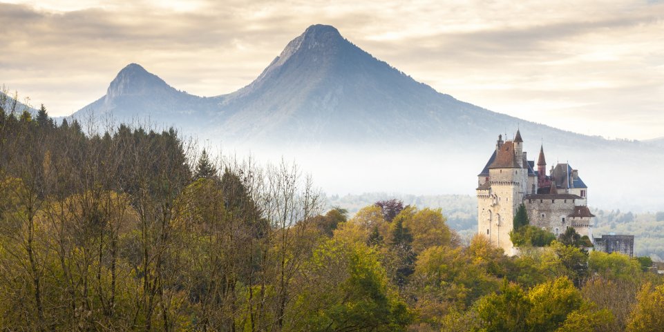Château de Menthon-Saint-Bernard 