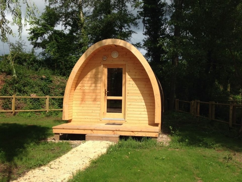 cabane le petit robinson bourgogne hotel