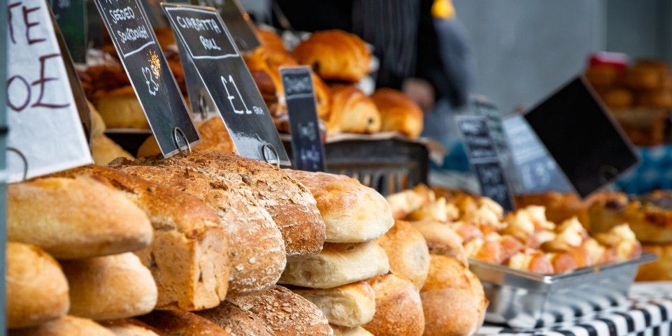 Marché étalage pain