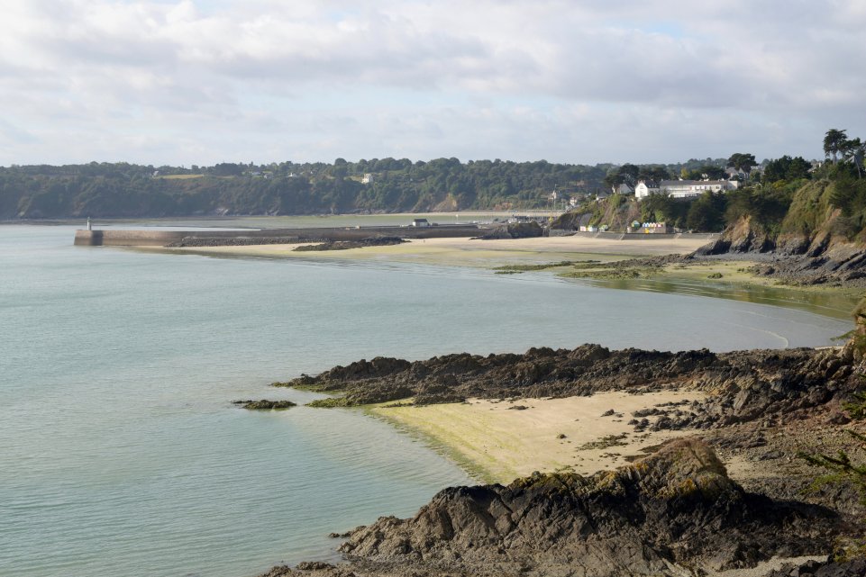 Plage de l'Avant Port à Binic