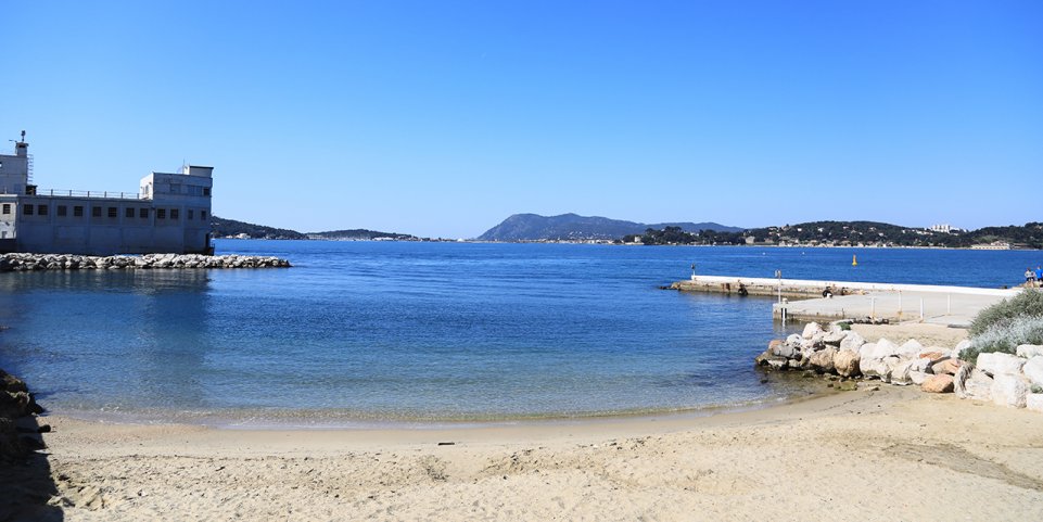 La plage de la mitre à Toulon