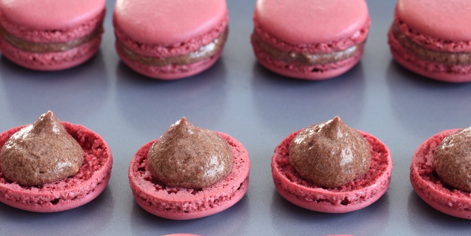 Pourquoi Mes Macarons Changent De Couleur à La Cuisson Musée de l’amande et du macaron à Montmorillon - SNCF Connect