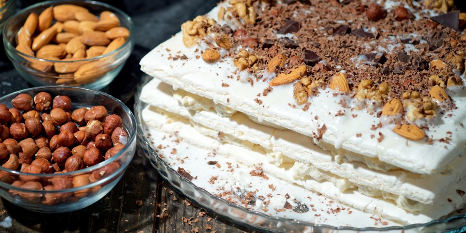 gâteau meringue et amandes