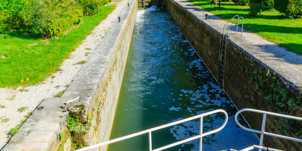 Ecluse du Canal de Bourgogne