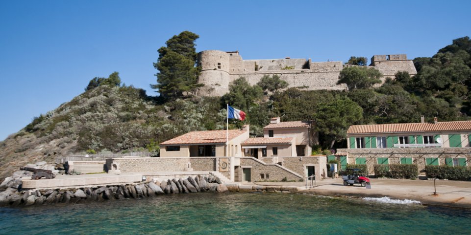 Port Cros méditerranée côte d'azur provence var