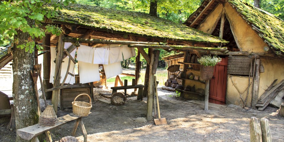 Le village du Château Guédelon