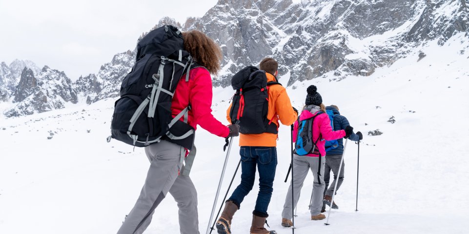 Marche afghane en montagne