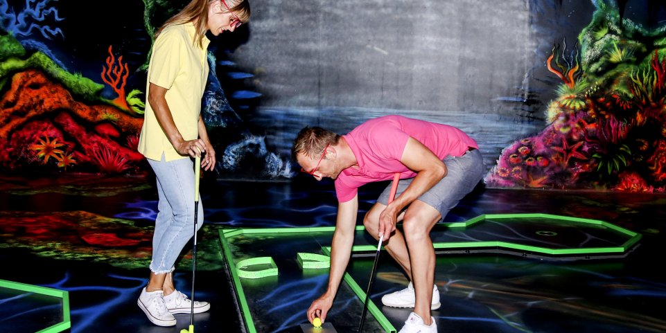 Mini-golf fluo