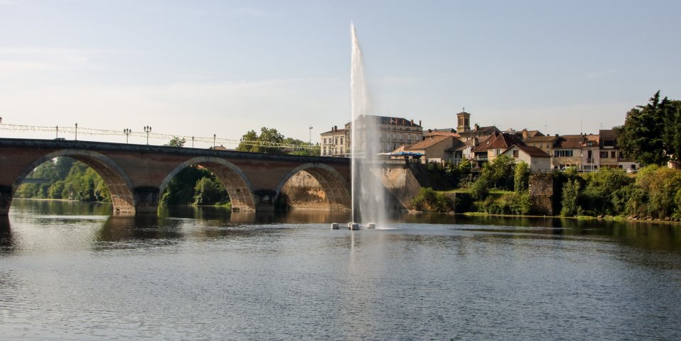 fleuve fontaine bergerac