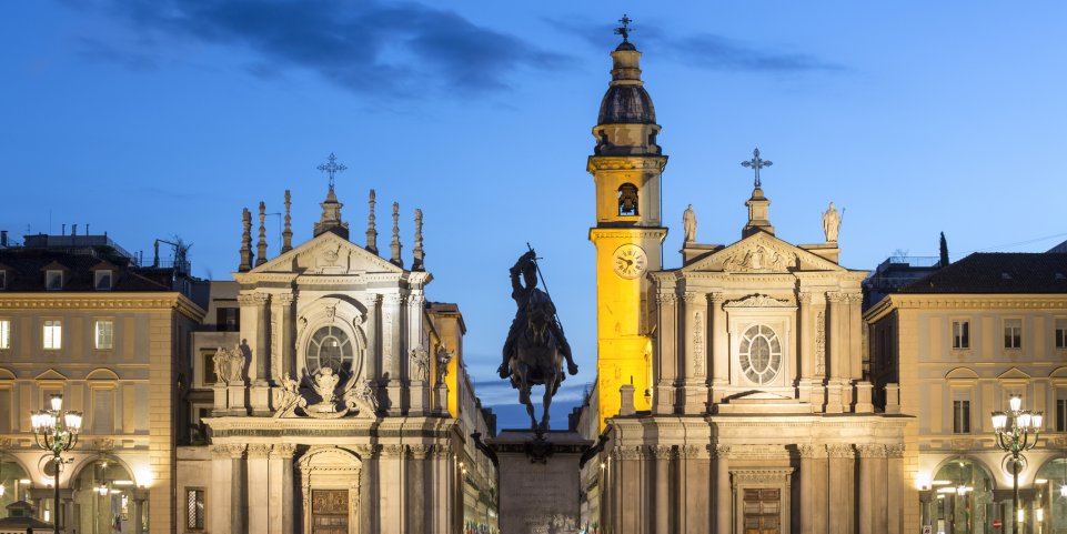 Les églises jumelles de Santa Cristina et San Carlo Borromeo