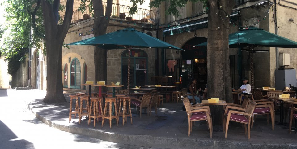 La terrasse du Rebuffy Pub