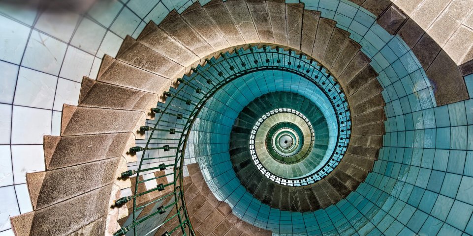 L'escalier à l'intérieur du phare d'Eckmühl