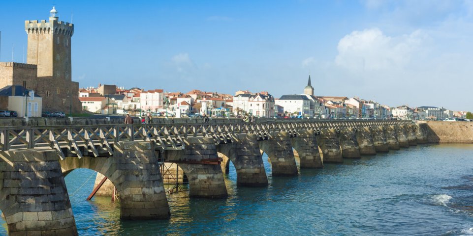 Les Sables d'Olonne, la tour d'Arundel et le château Saint-Clair