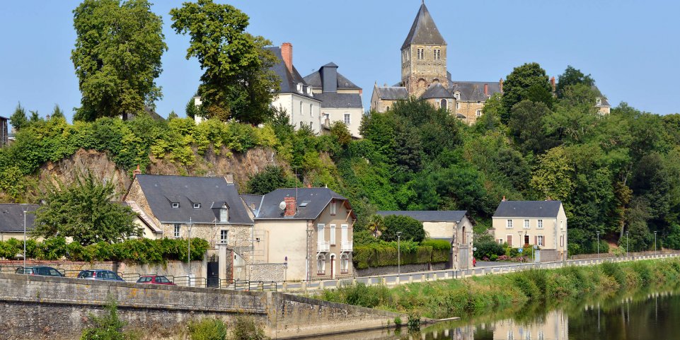 Château-Goutier sur la Mayenne