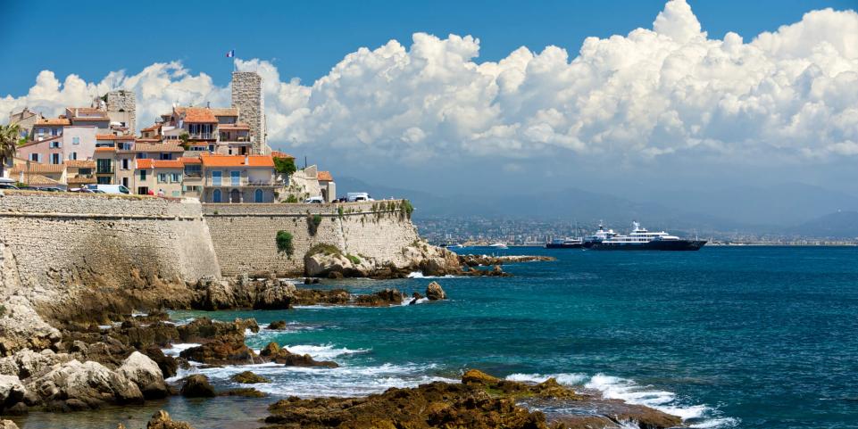 Antibes vieille ville musée Picasso PACA