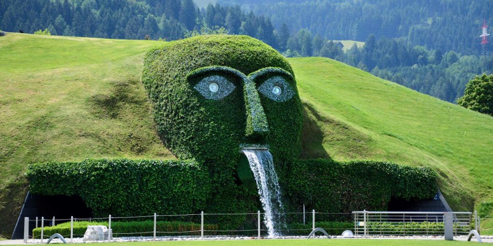 Géant de monde de Cristal Swarovski