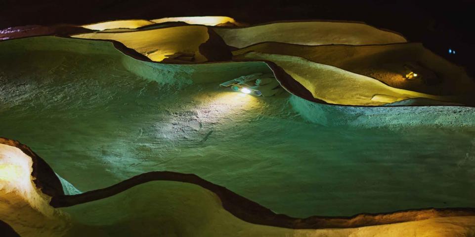 grotte Ardèche spéléologie