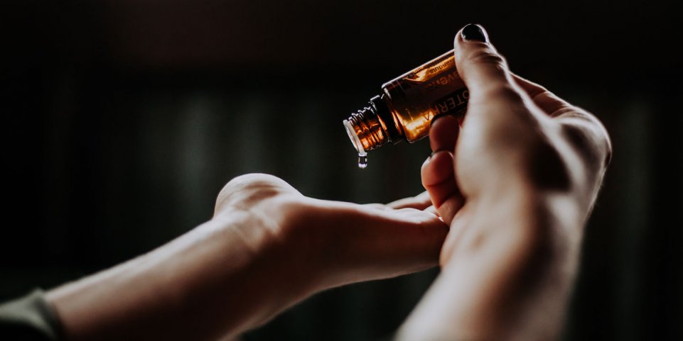 Massage aux huiles essentielles 