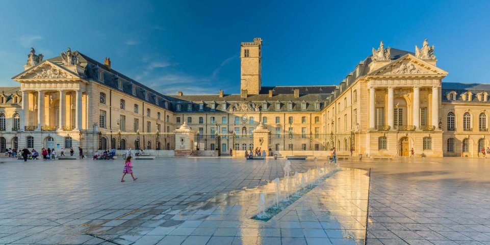 Dijon palais des Ducs 