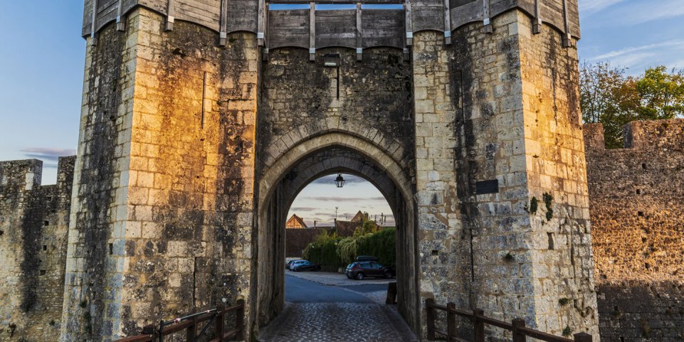 mur de la ville de provins