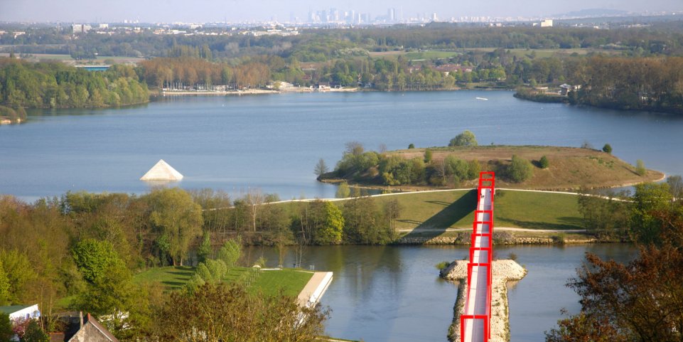 Cergy - axe majeur - parcours urbain de Dani Karavan