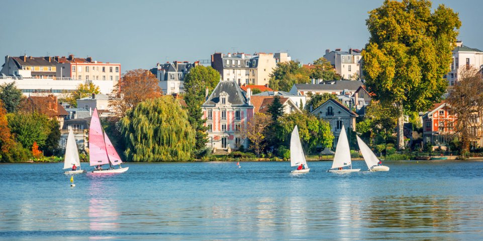 Voile sur le Lac d'Enghien-les-Bains