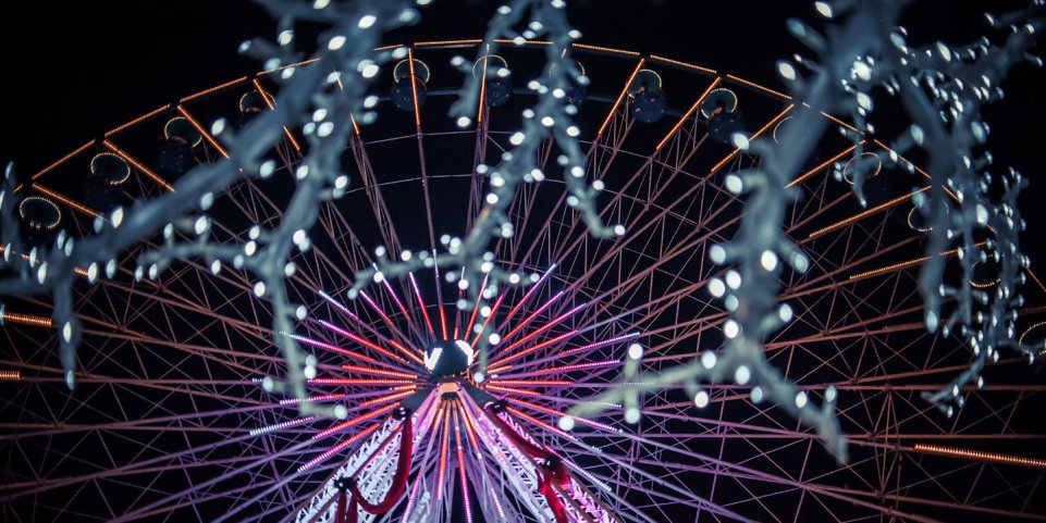La grande roue de Lille décorée pour Noël