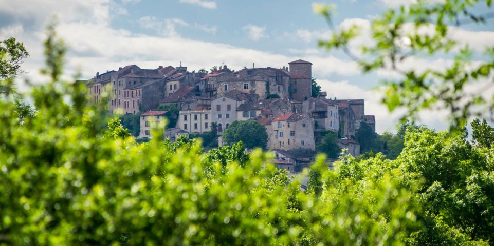 Cordes-sur-ciel sur sa colline
