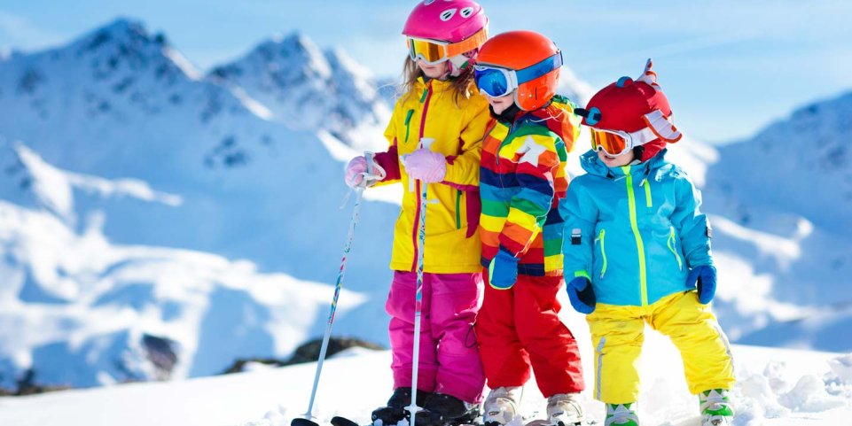 enfants sports d'hiver