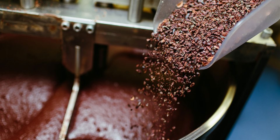 Chocolat artisanal en grains de cacao