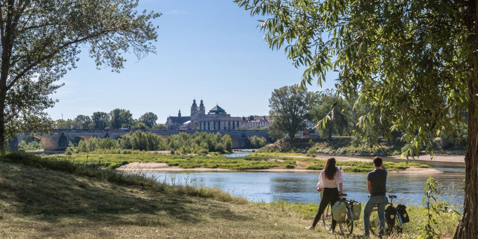 couple cycliste Loire a Vélo Tours