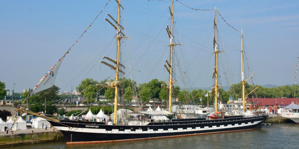 Voilier à l'Armada de Rouen