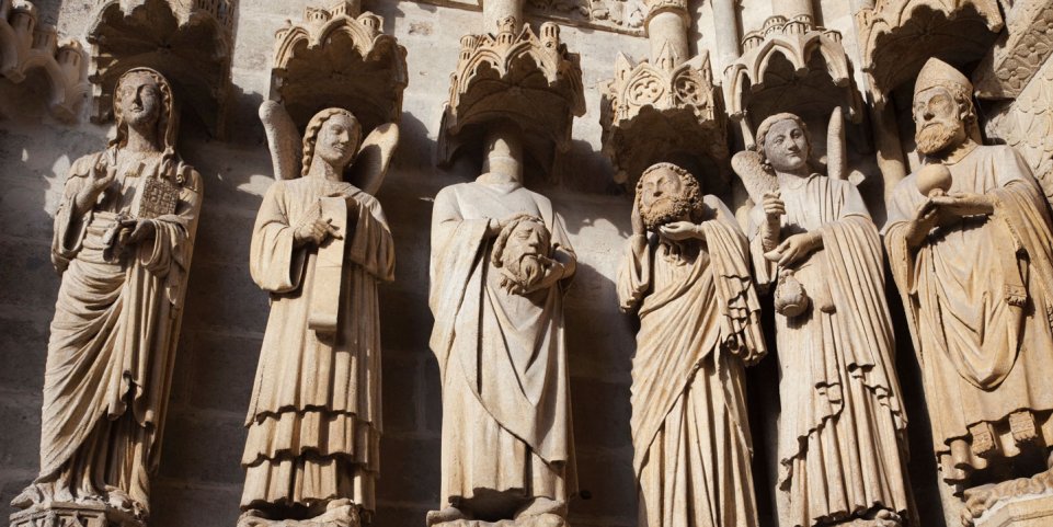 Statues de la facade ouest de la cathédrale d'Amiens 