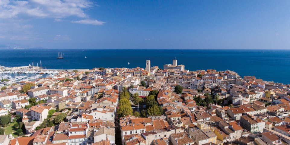 Antibes vue du ciel