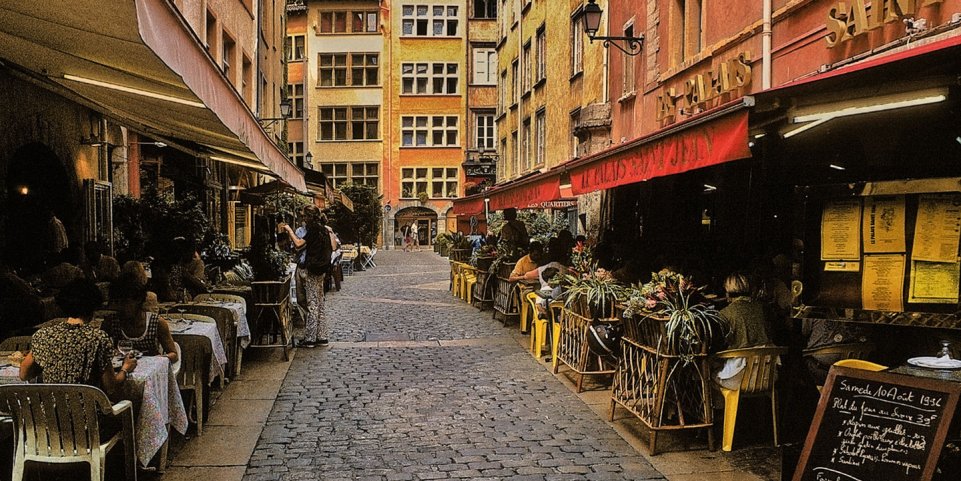 Bouchons lyonnais