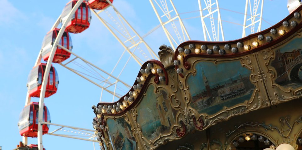 La Grande Roue sur le marché de Noël de Reims