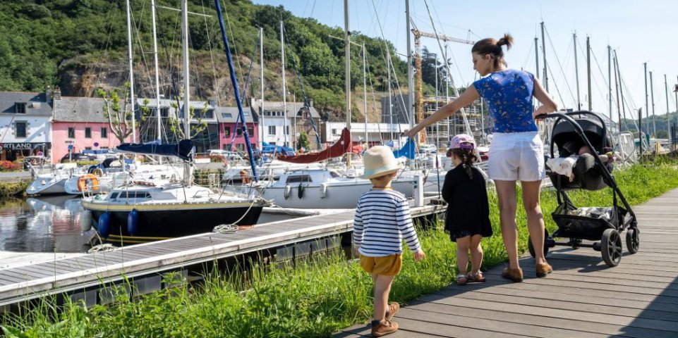 Famille dans le port - Saint-Brieuc - Bretagne