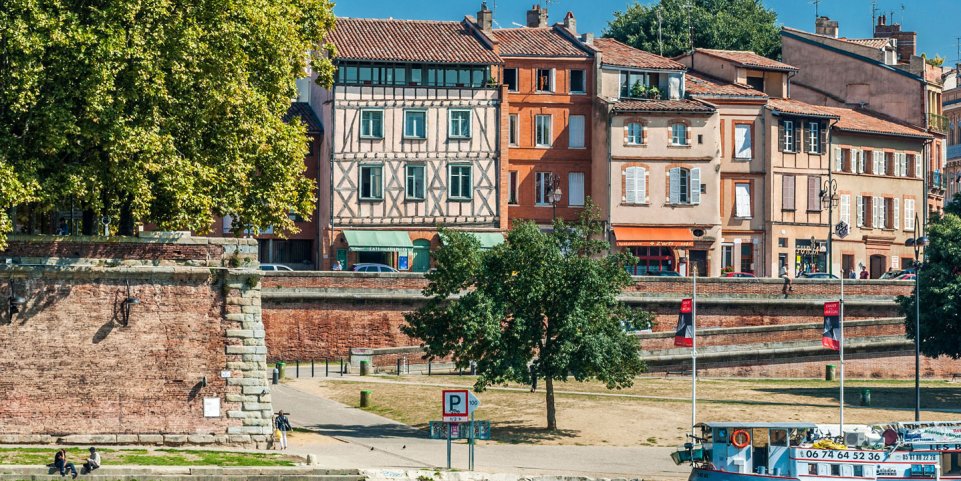 La place de la Daurade à Toulouse