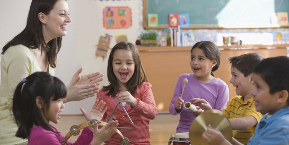 Enfants instrument de musique