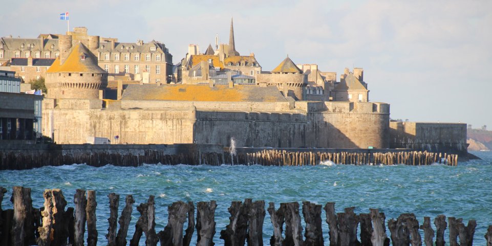 Grande marée à Saint-Malo