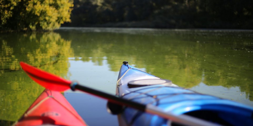 kayak rivière campagne